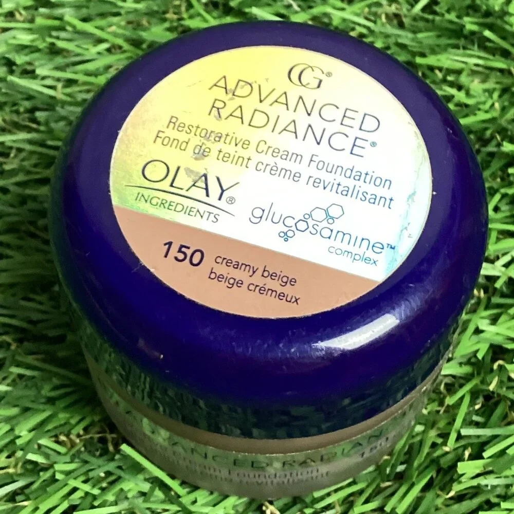 Covergirl Advanced Radiance Restoration Cream Foundation 150 Creamy Beige